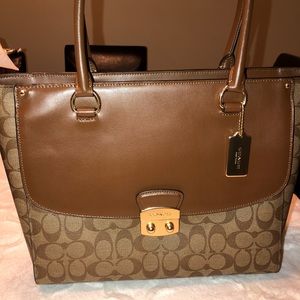 coach avary tote